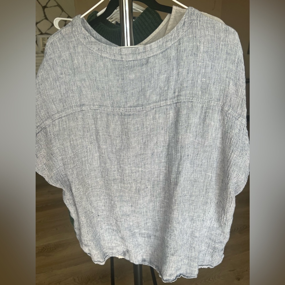 Small blue used top